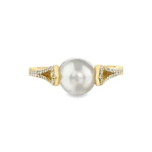 0.22TDW Diamond & 8MM Fresh Water Pearl Gemstone Ring in 10K Yellow Gold