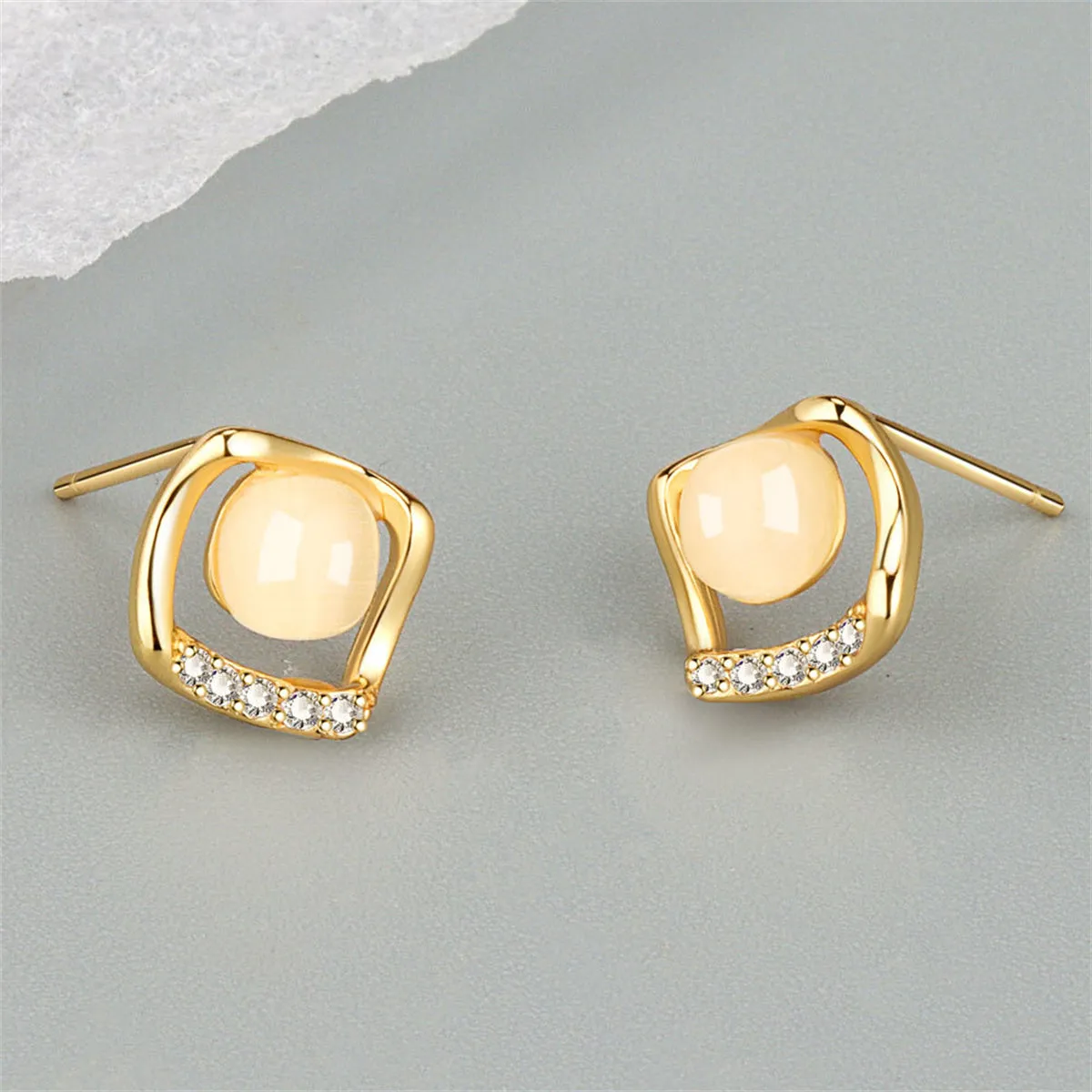 18K Gold-Plated Cats Eye & Cubic Zirconia Rhombus Stud Earrings