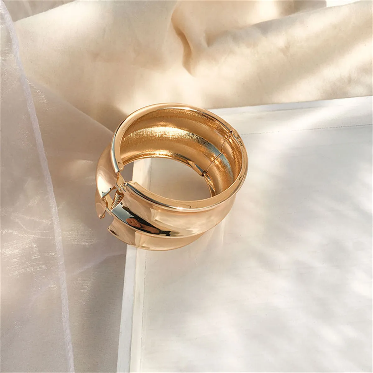 18K Gold-Plated Drum Hinge Bangle