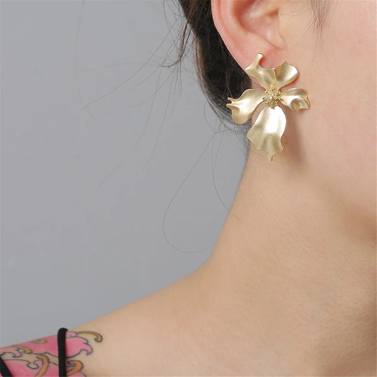 18K Gold-Plated Floral Stud Earrings