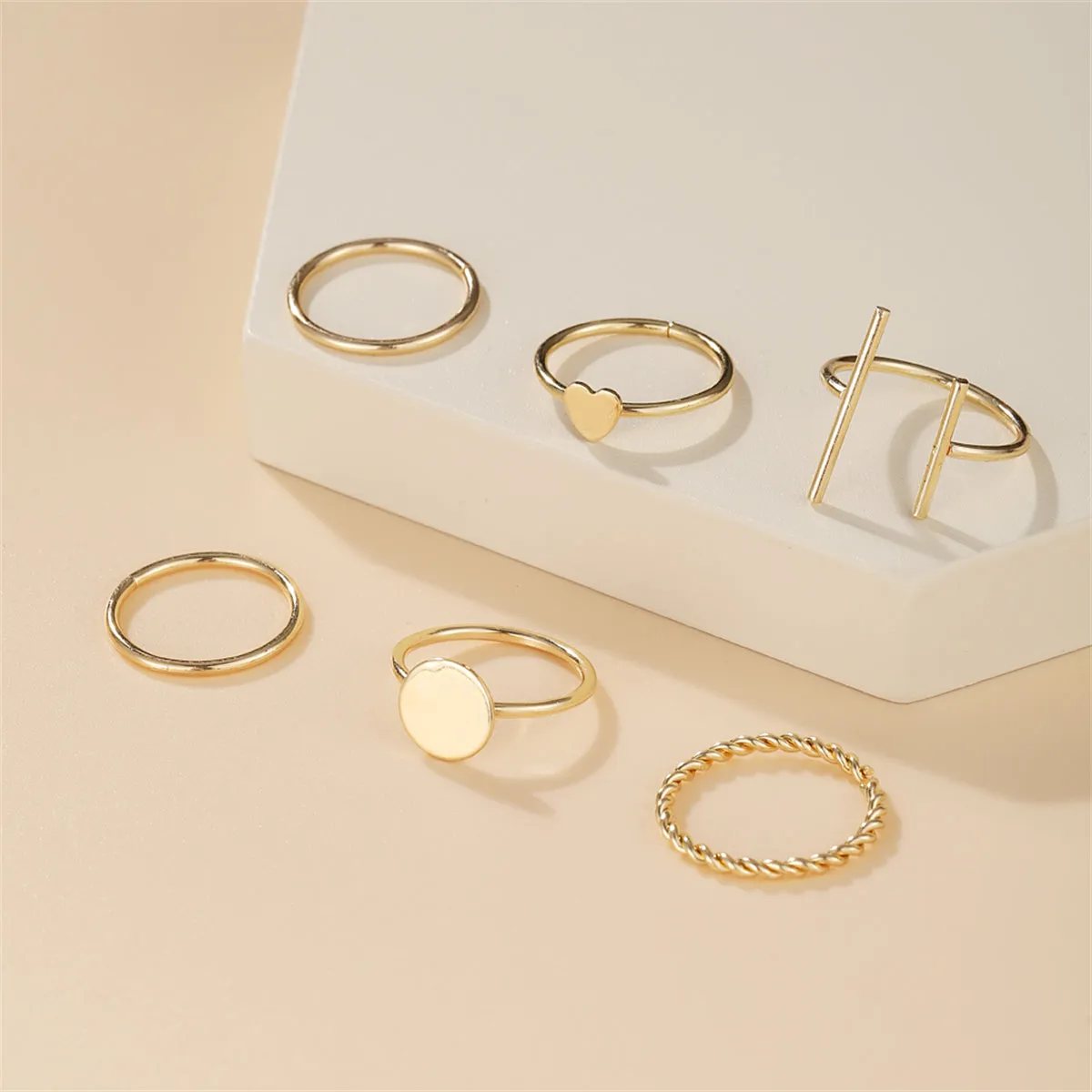 18K Gold-Plated Heart Ring Set