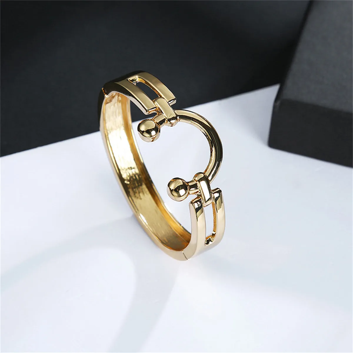 18K Gold-Plated Saddle Bangle