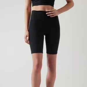 278. NWT Athleta Ultra High Rise Elation 9” Short