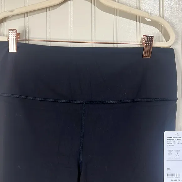 278. NWT Athleta Ultra High Rise Elation 9” Short