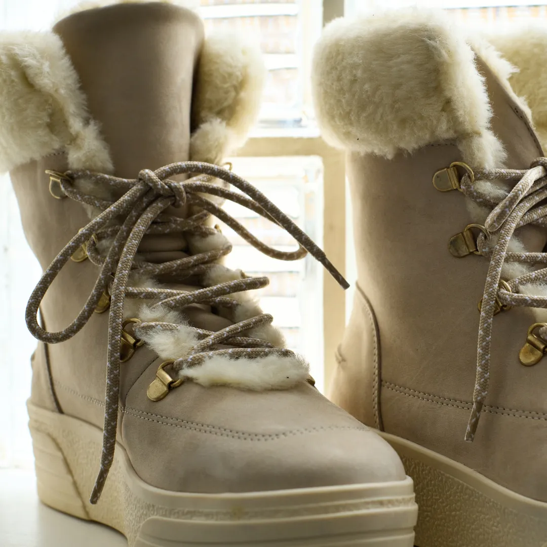 Abbie - Ice Nubuck Leather
