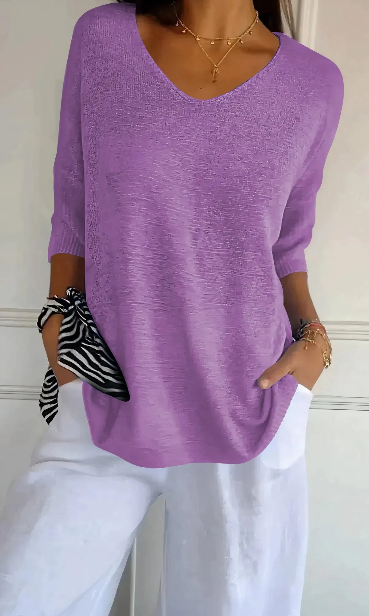 Alicia® | Knitted Top With V-Neck