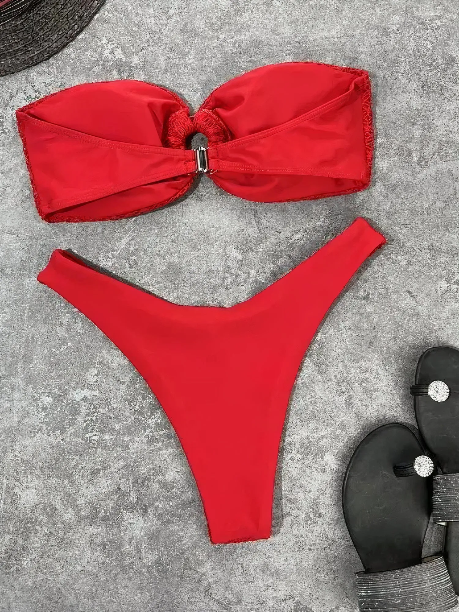 Antonia® | Chic and versatile   bikini