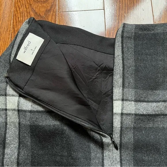 Aritzia Wilfred Dark Gray Plaid Wool Wrap Tie Front A-Line Mini Skirt - Sz 8