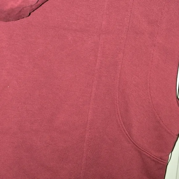 Athleta Women's Sleeveless Hoodie - Burgundy
