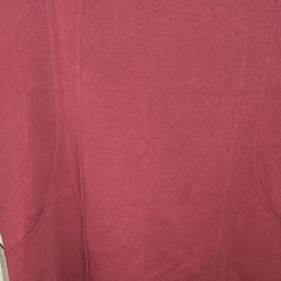 Athleta Women's Sleeveless Hoodie - Burgundy