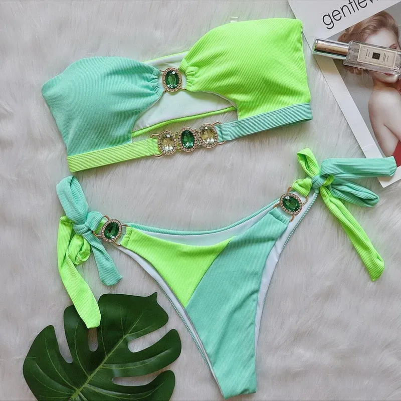 Beatriz® | Modern and versatile   bikini