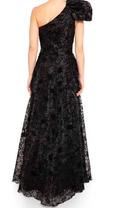 Black Halo Mirabella Gown - Blooming Veils