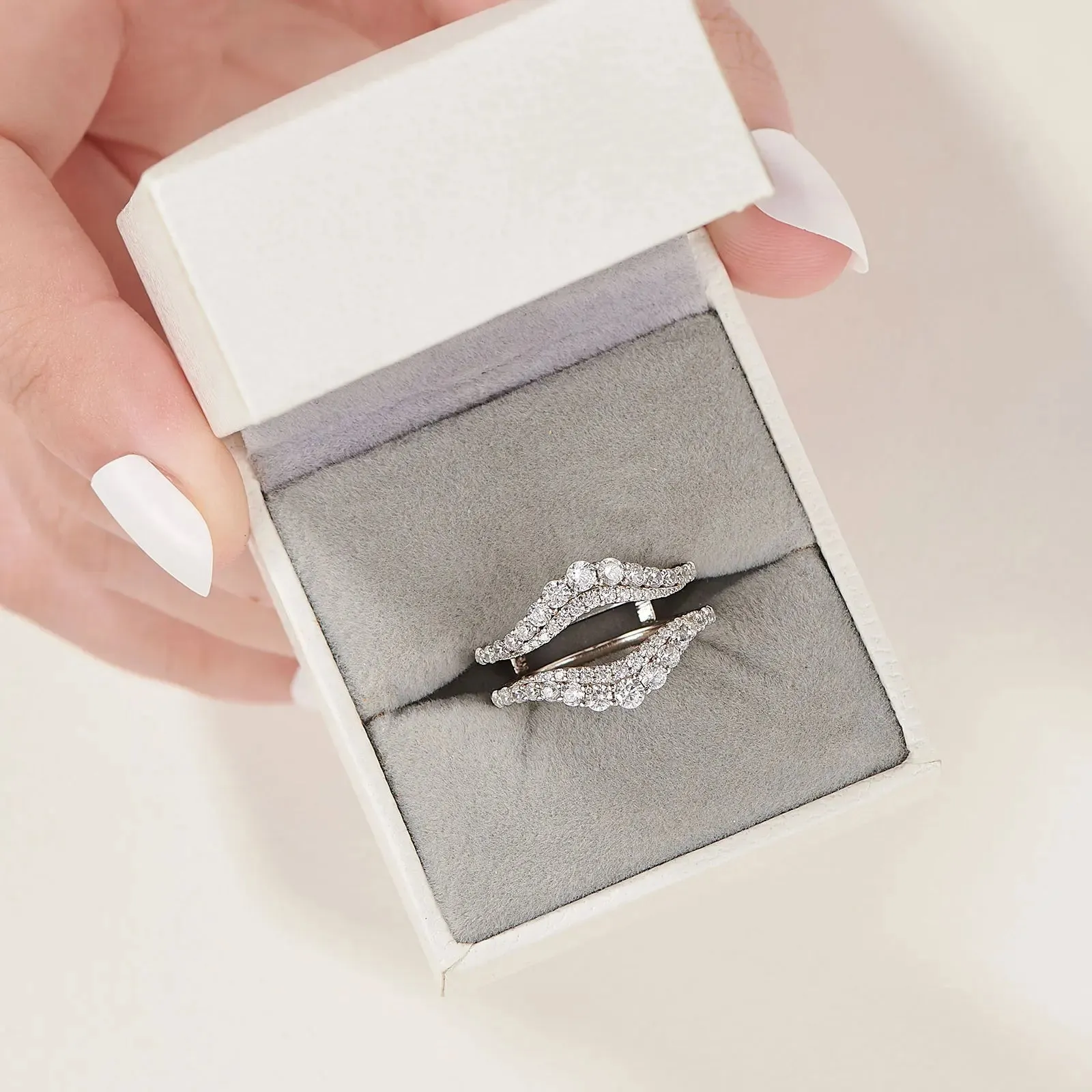 Brilliant Round Cut Diamond Enhancer Women's Wedding Band