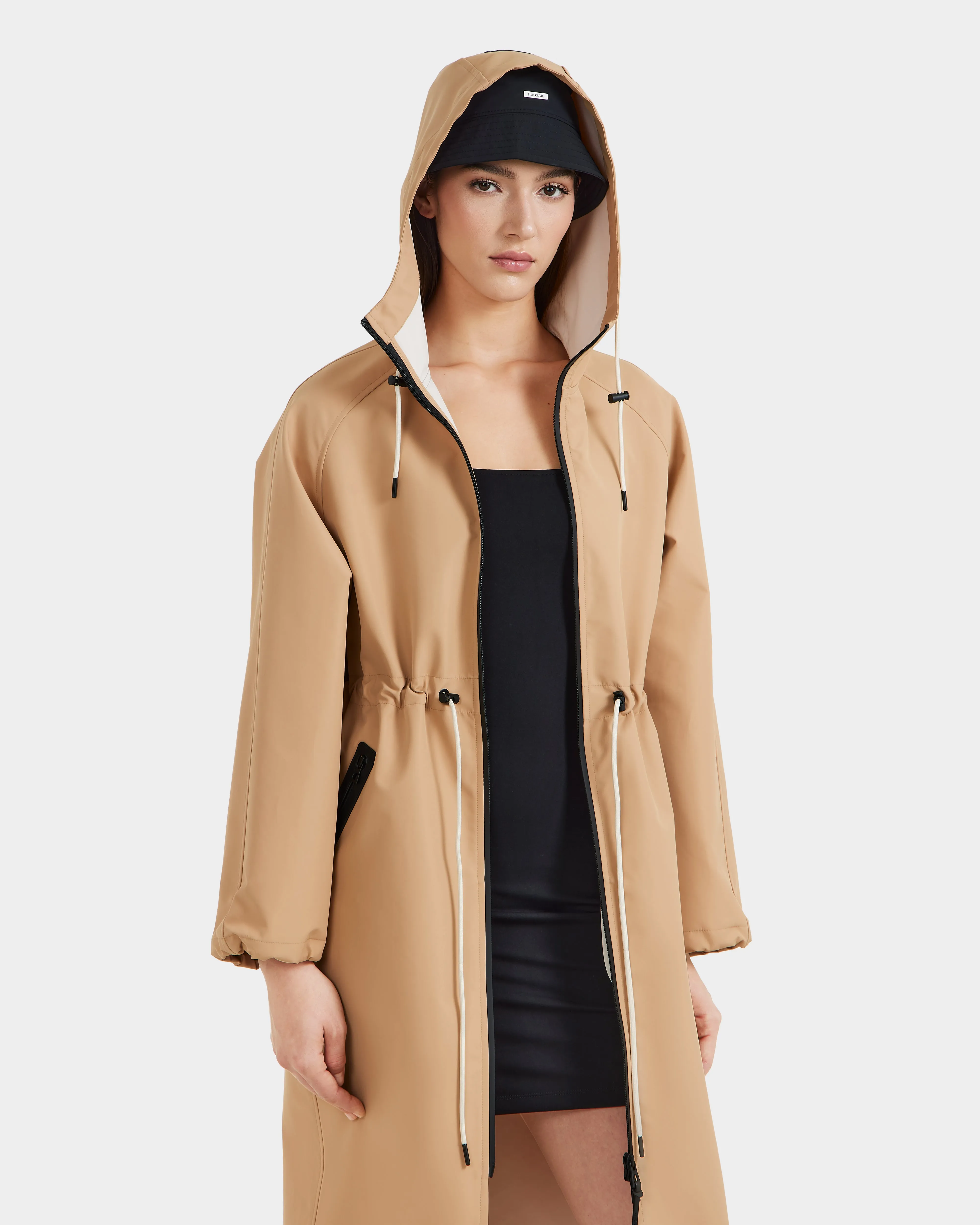 CARLA - 8125008 Almond