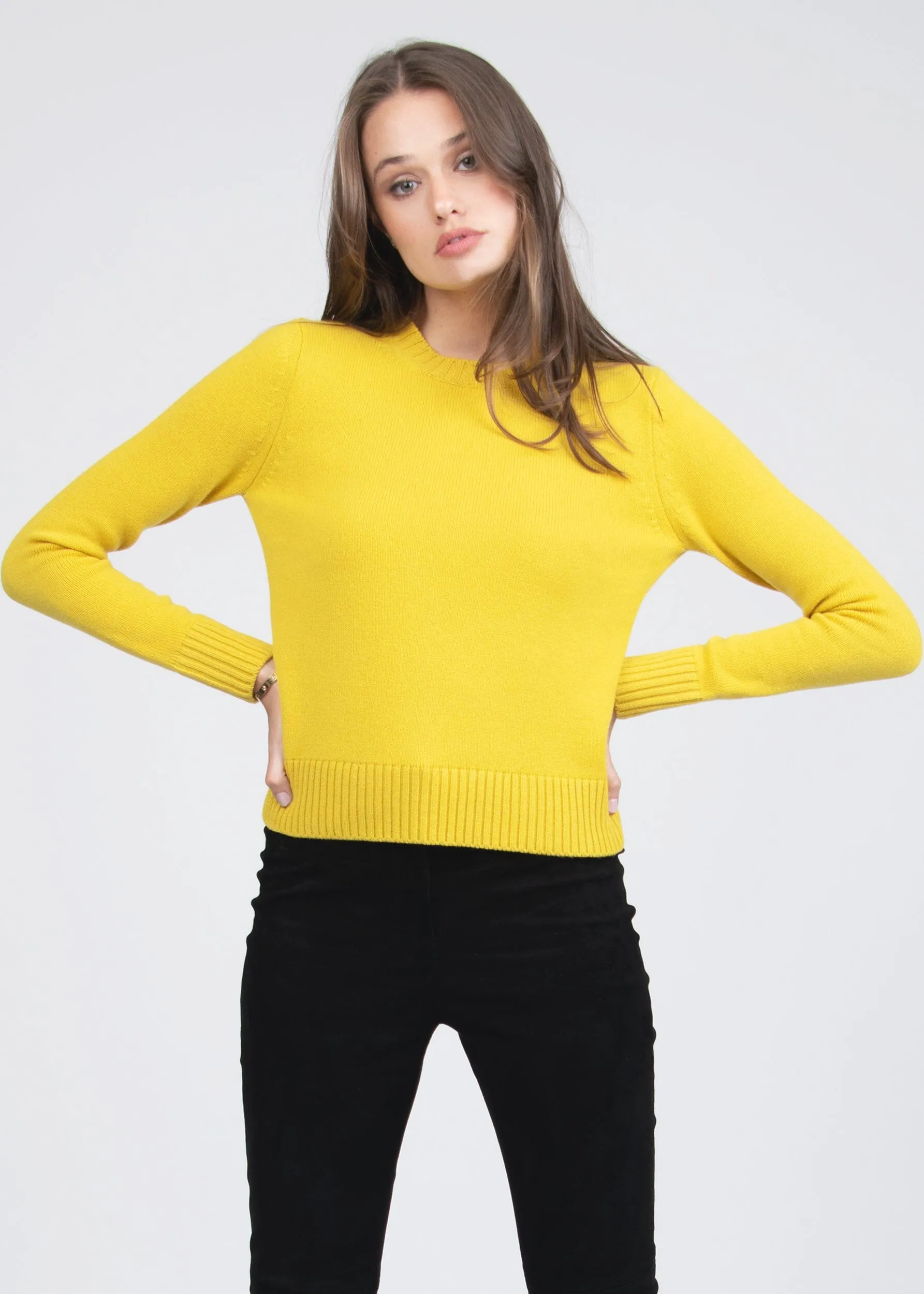 CAROLINE CREWNECK SWEATER