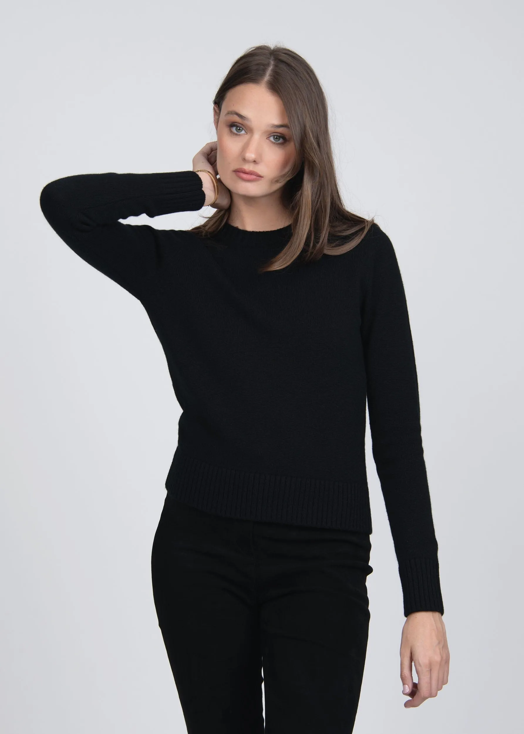 CAROLINE CREWNECK SWEATER