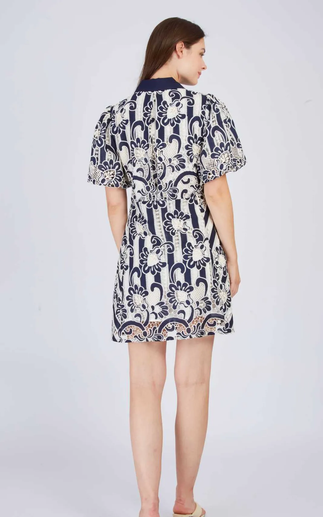 CAROLINE short lace dress