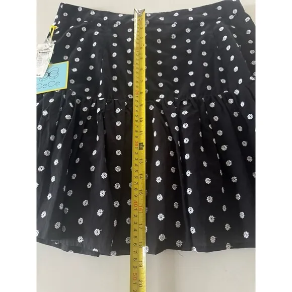 CeCe Women's Embroidered Eyelet Tiered Button-Front Mini Skirt Black &amp; White 8