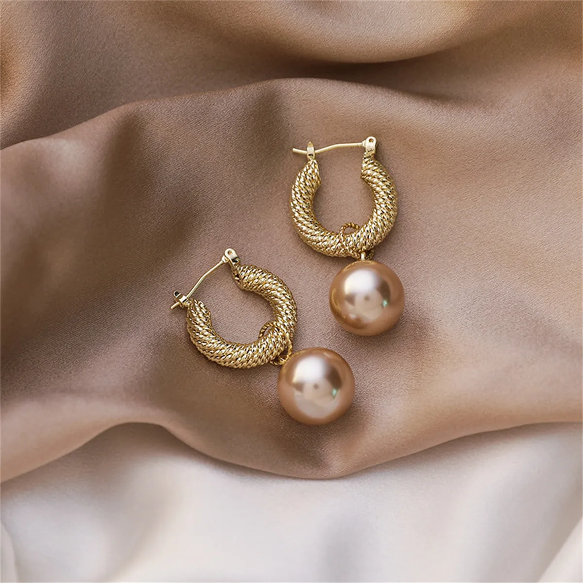 Champagne Pearl & 18K Gold-Plated Rope Huggie Earrings