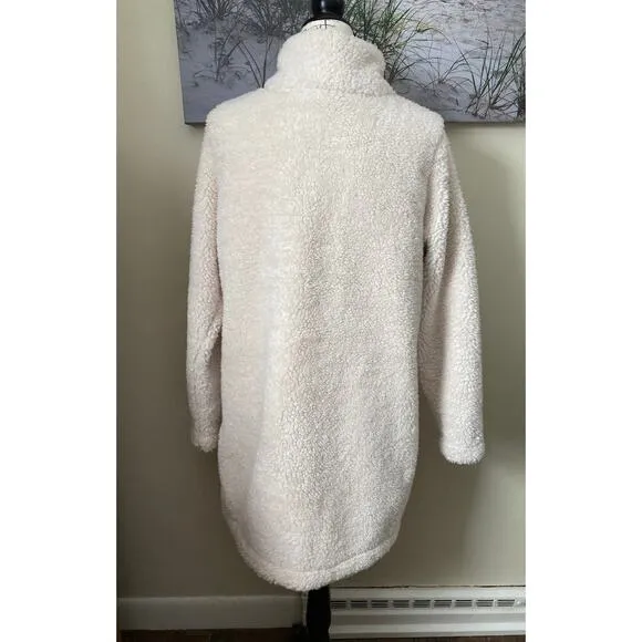 Columbia women's cream Sherpa fleece 3/4 length snap front coat, size XL