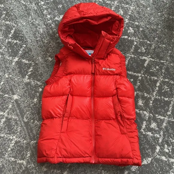 Columbia Women's Red/ Orange pike Lake Puffer all Vest
