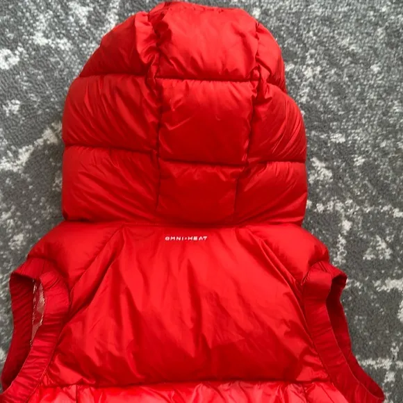 Columbia Women's Red/ Orange pike Lake Puffer all Vest