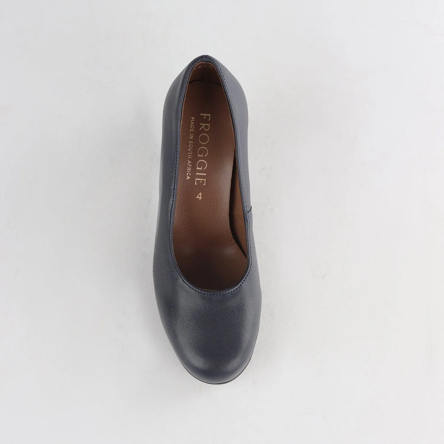 Court Shoe in Navy - 12637