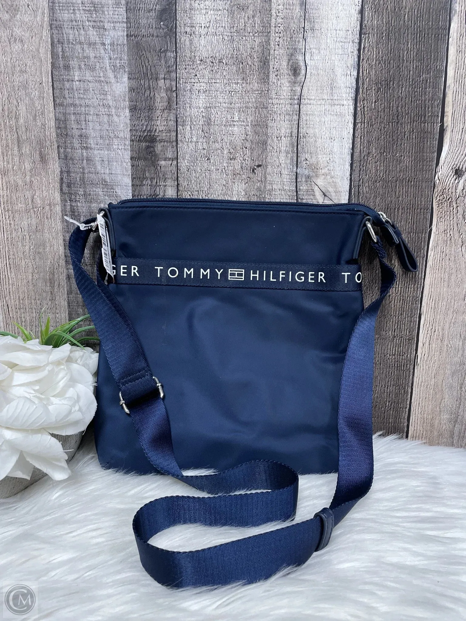 Crossbody By Tommy Hilfiger, Size: Medium