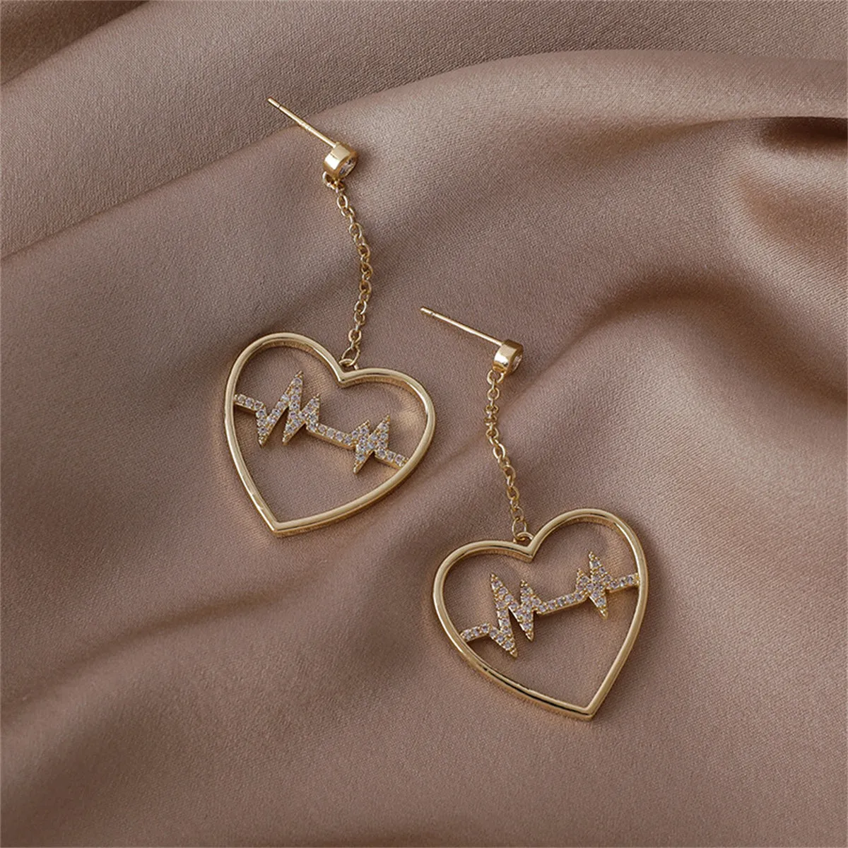 Cubic Zirconia & 18K Gold-Plated Heartbeat Drop Earrings