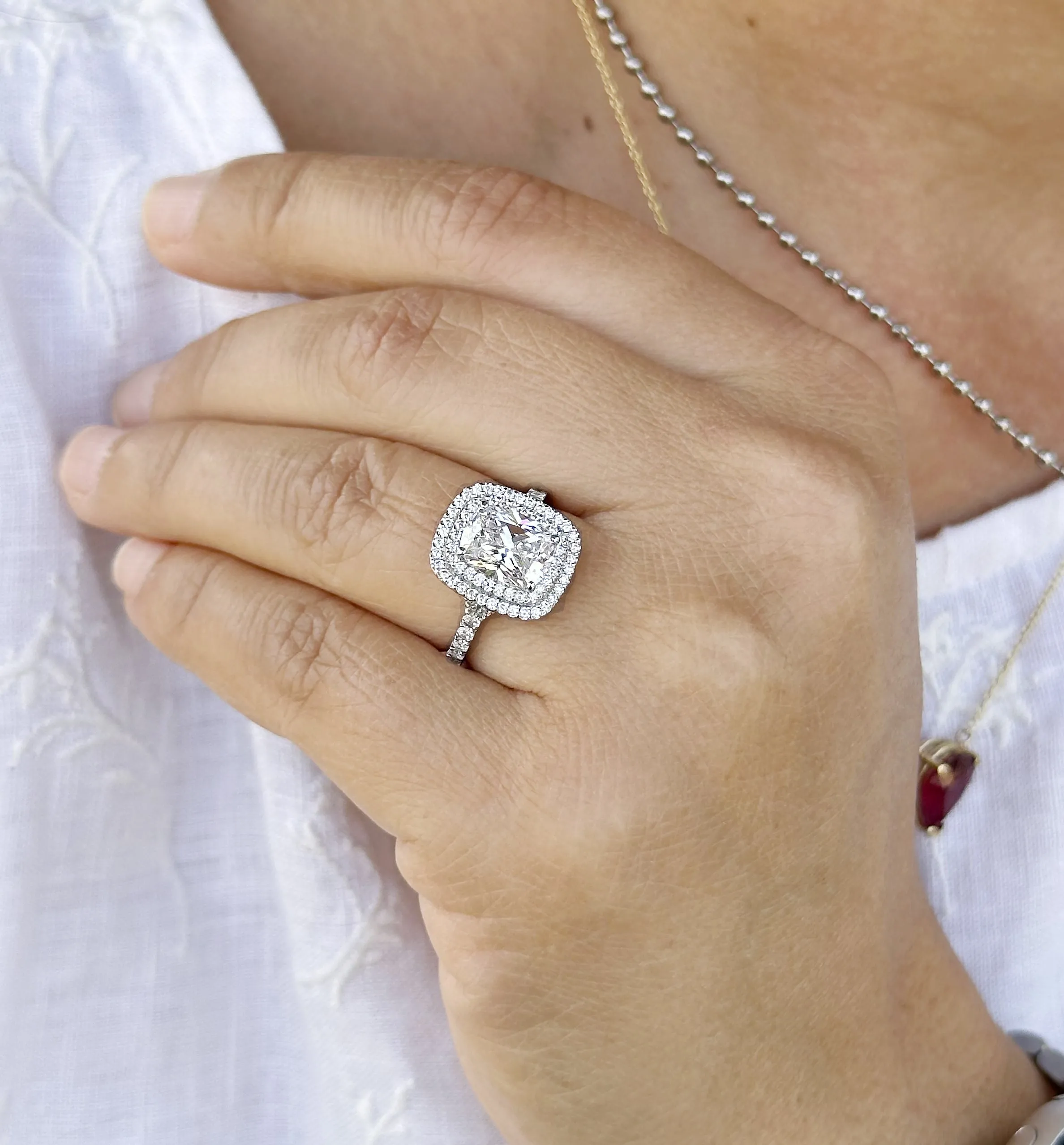 Cushion Cut And Round Cut Sides Diamond Engagement Ring Split shank IGI Certified Double Halo Women's 14k Solid White Gold 3.50ct F-VS2
