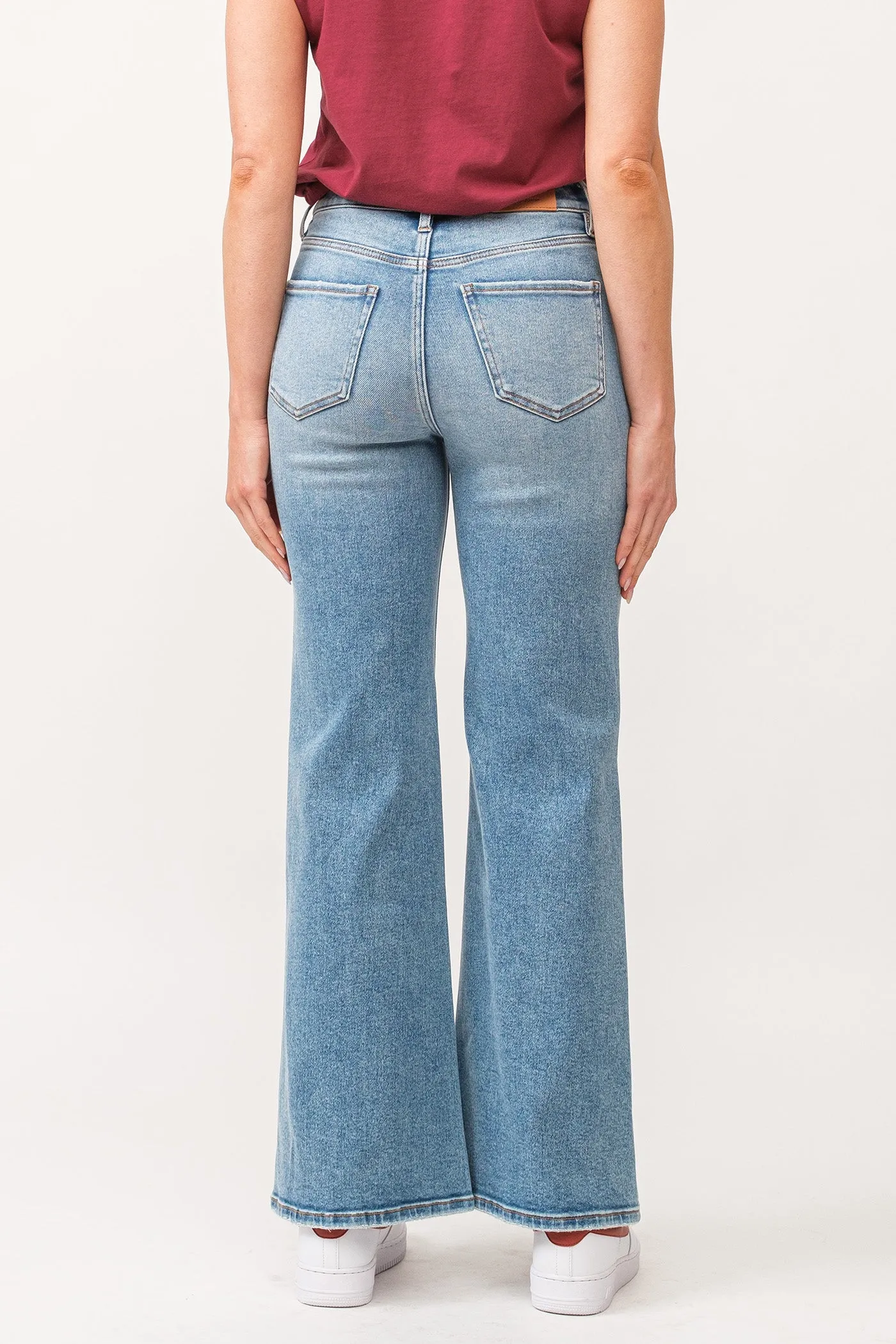Dear John Fiona High Rise Clean Hem Wide Leg Jeans Ardmore