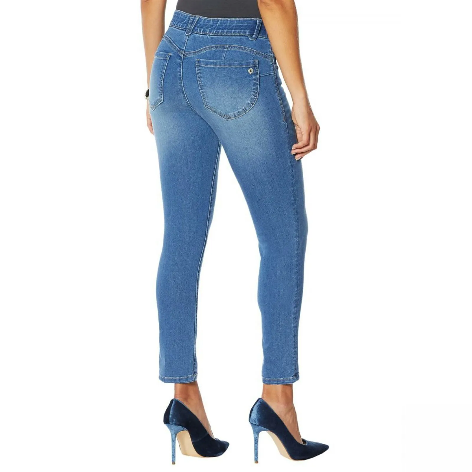 Democracy Women's Ab Solution Ankle Skimmer Jeans