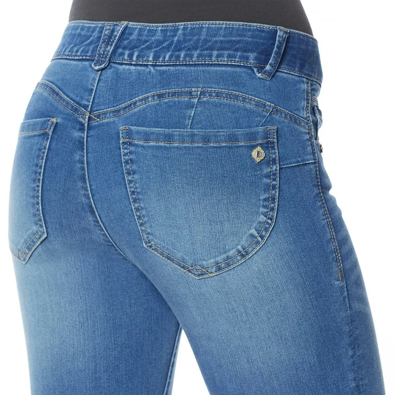 Democracy Women's Ab Solution Ankle Skimmer Jeans