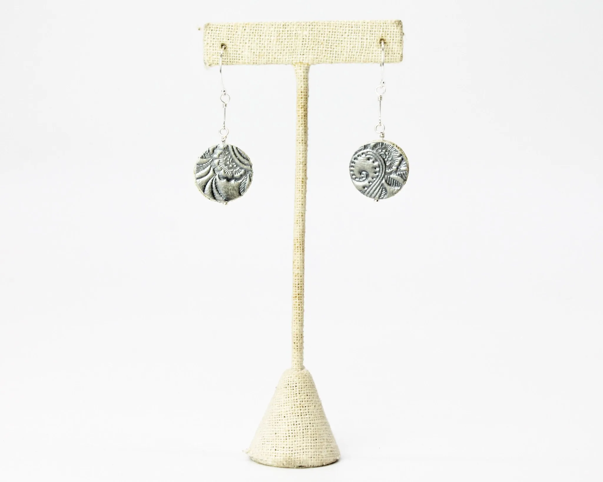 Disc Earring / Silvery Elemental