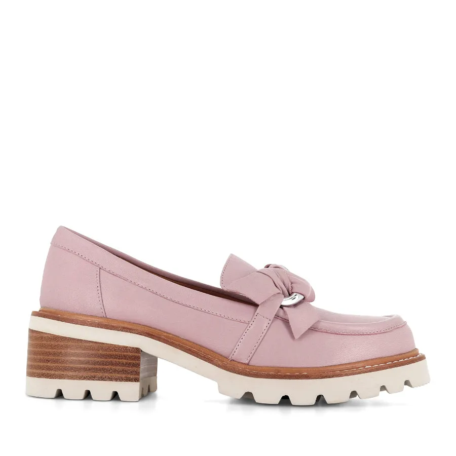 DOBBIE - CADANCE LEATHER