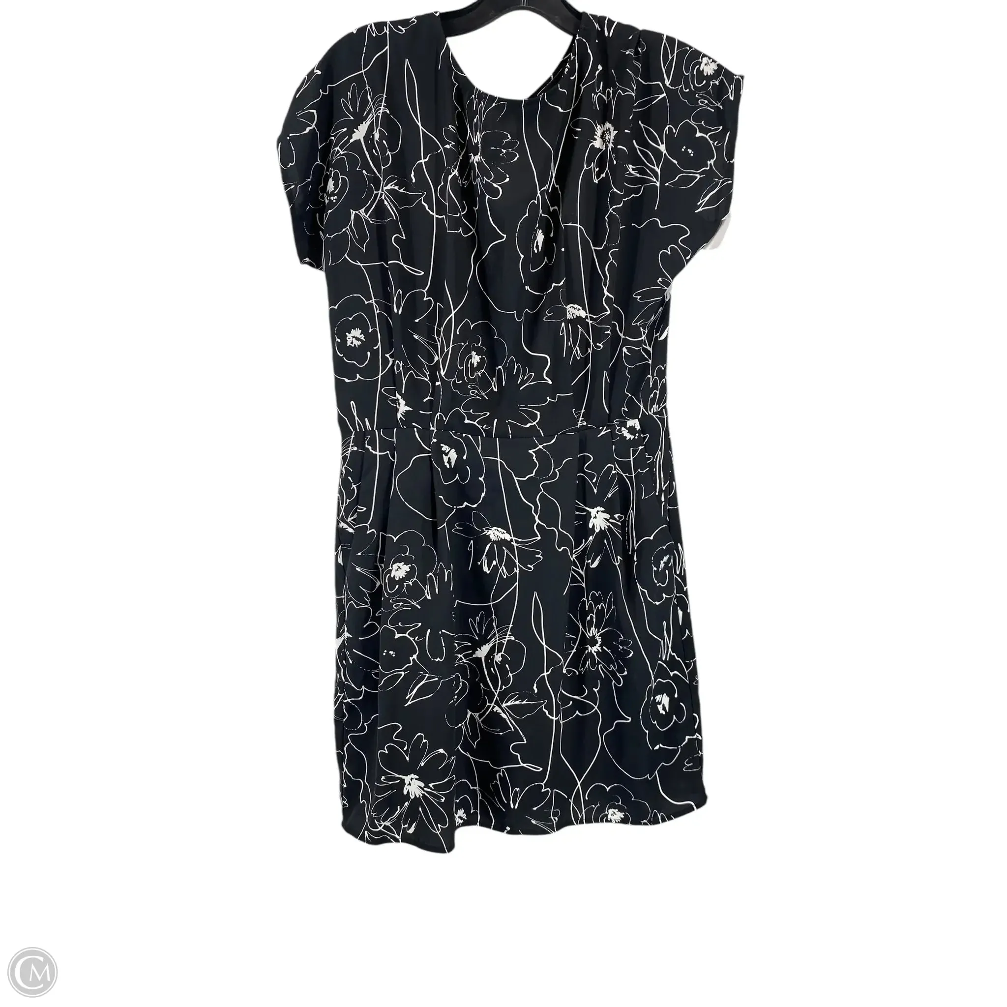 Dress Casual Short By Vici In Black & White, Size: L