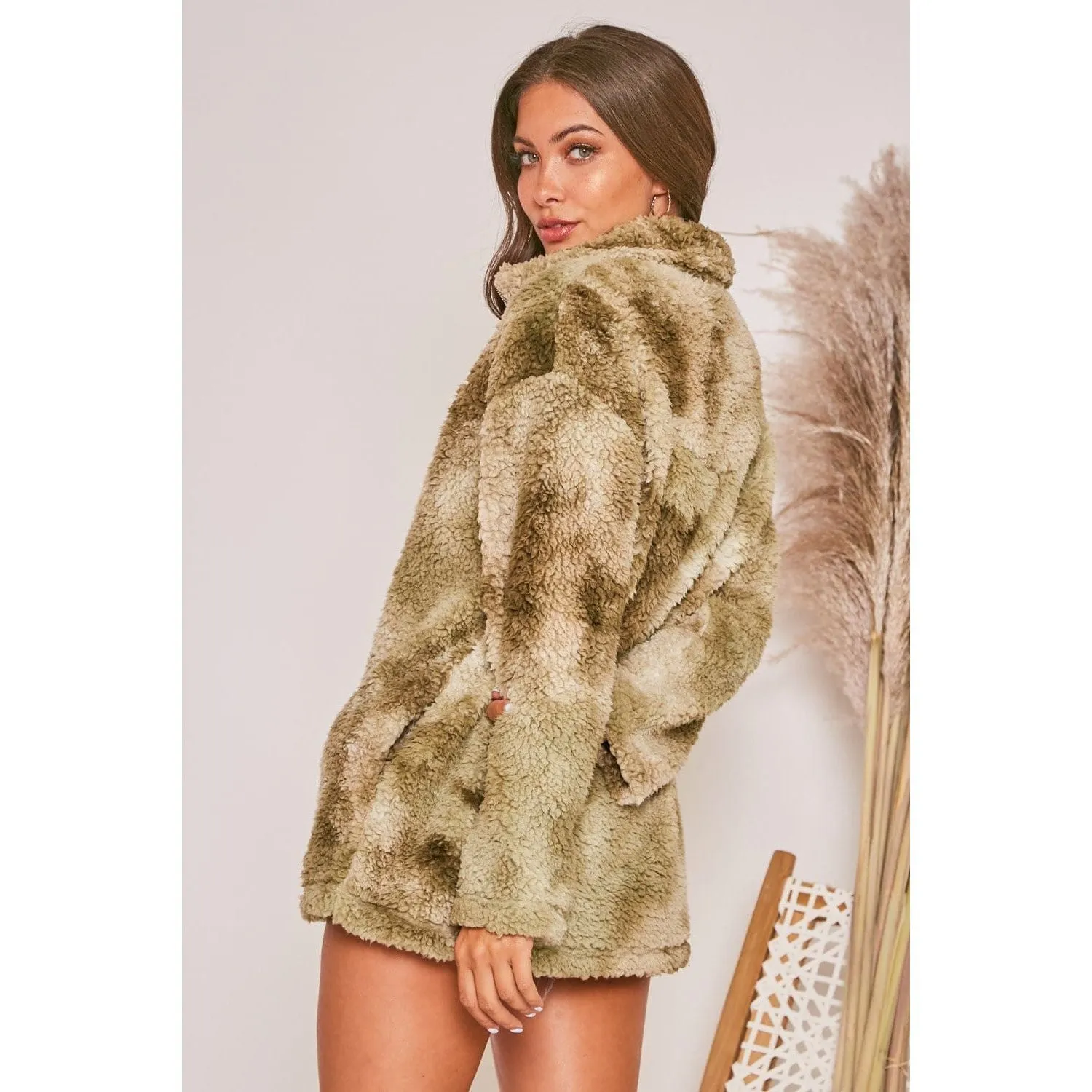 Dye Printed Faux Knit Pullovers