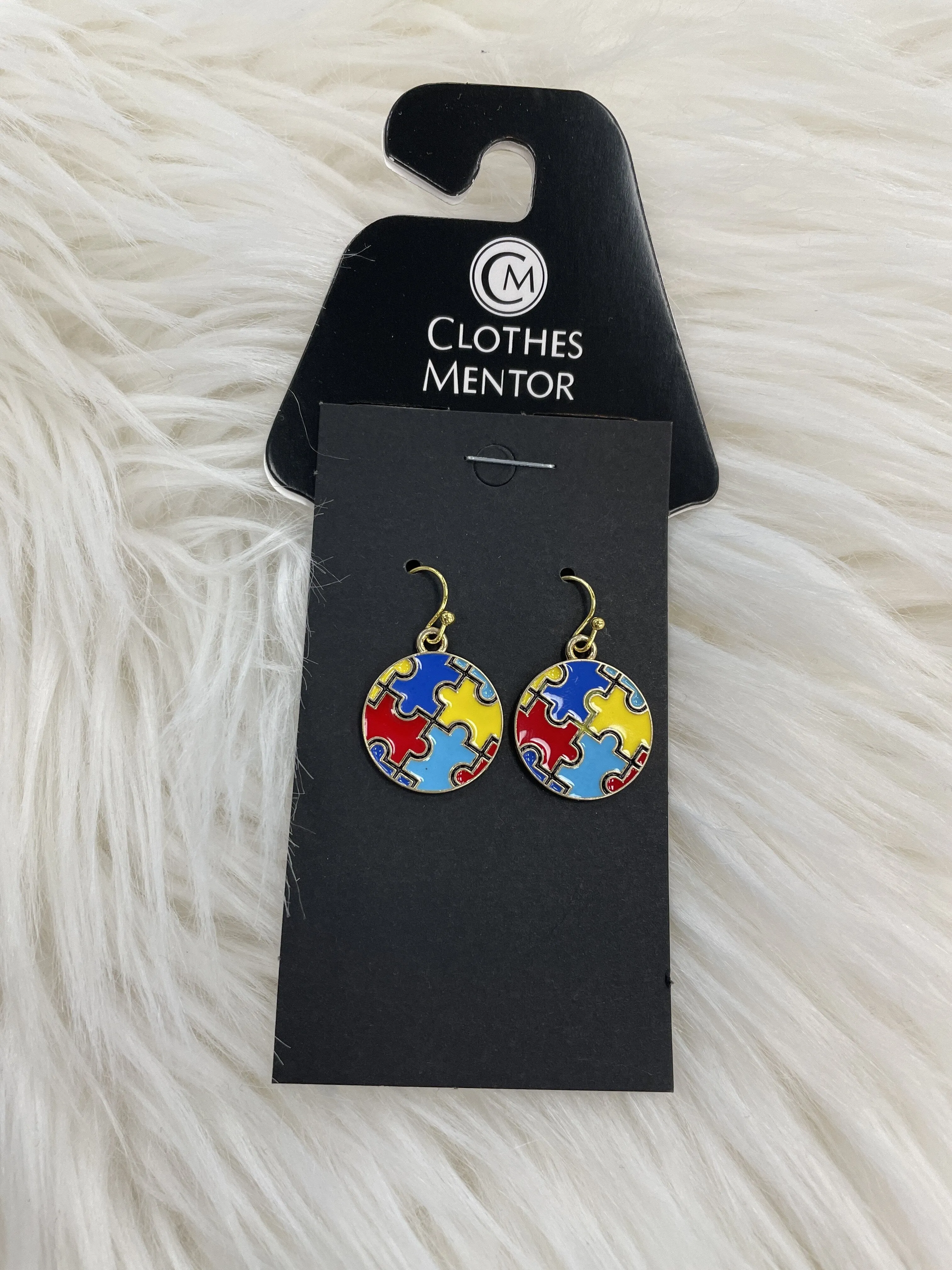 Earrings Dangle/drop By Clothes Mentor