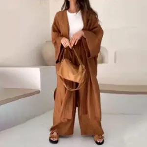 Elegant Solene two-piece cardigan set for a luxurious look