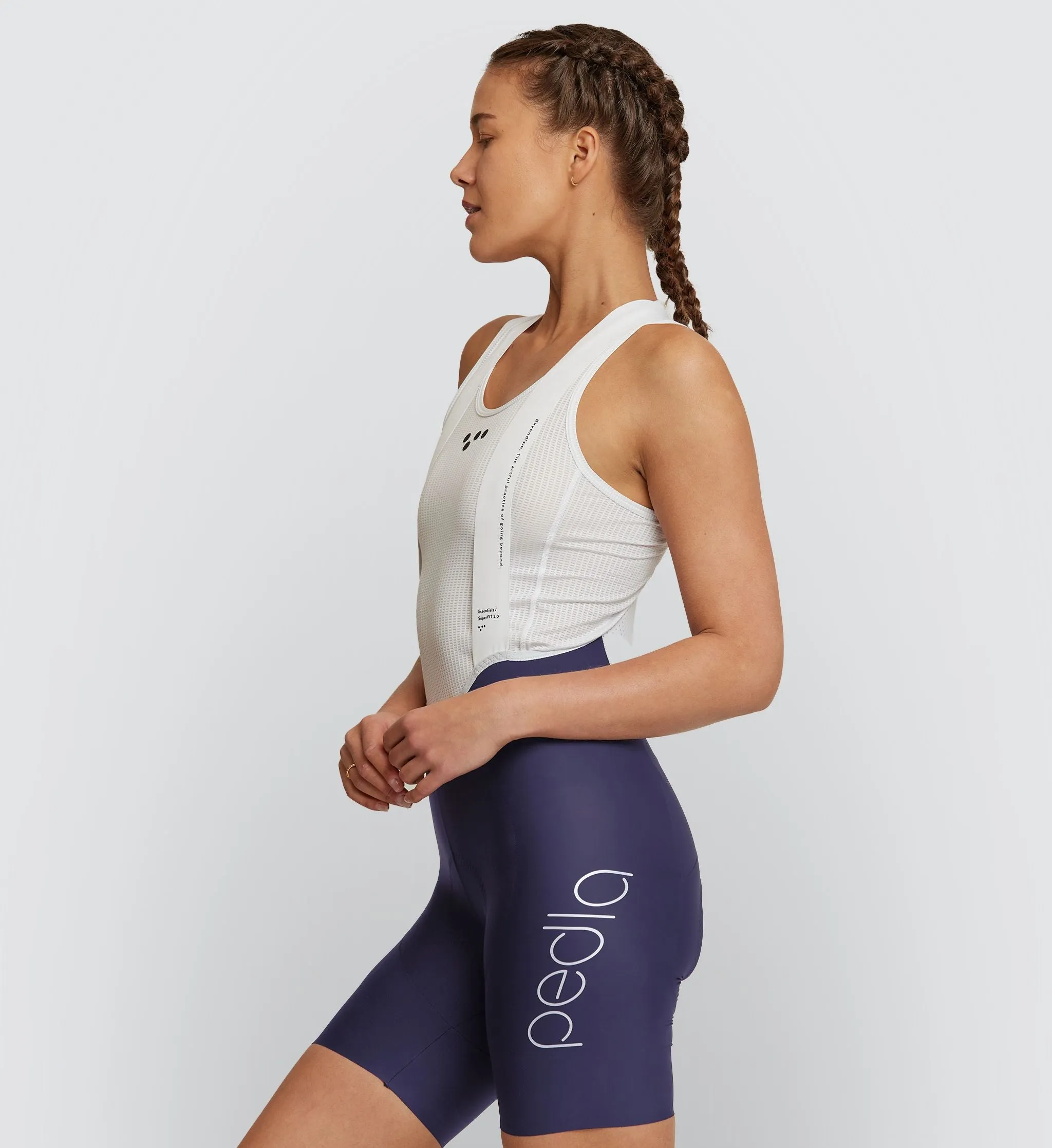 Essentials / Women's SuperFIT 2.0 Bib Short - Navy