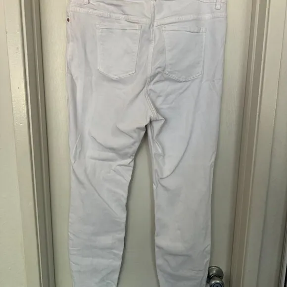 EUC, Old Navy Rockstar Women's Super Skinny High-Rise Bright White Jeans Size 16