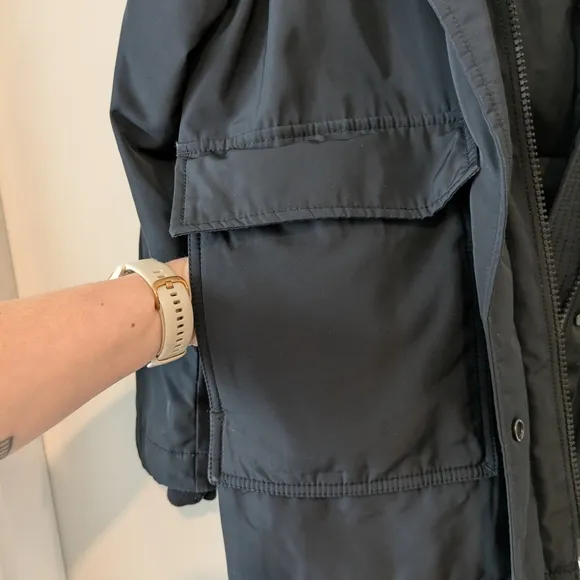 everlane black women's oversized puffer xxs