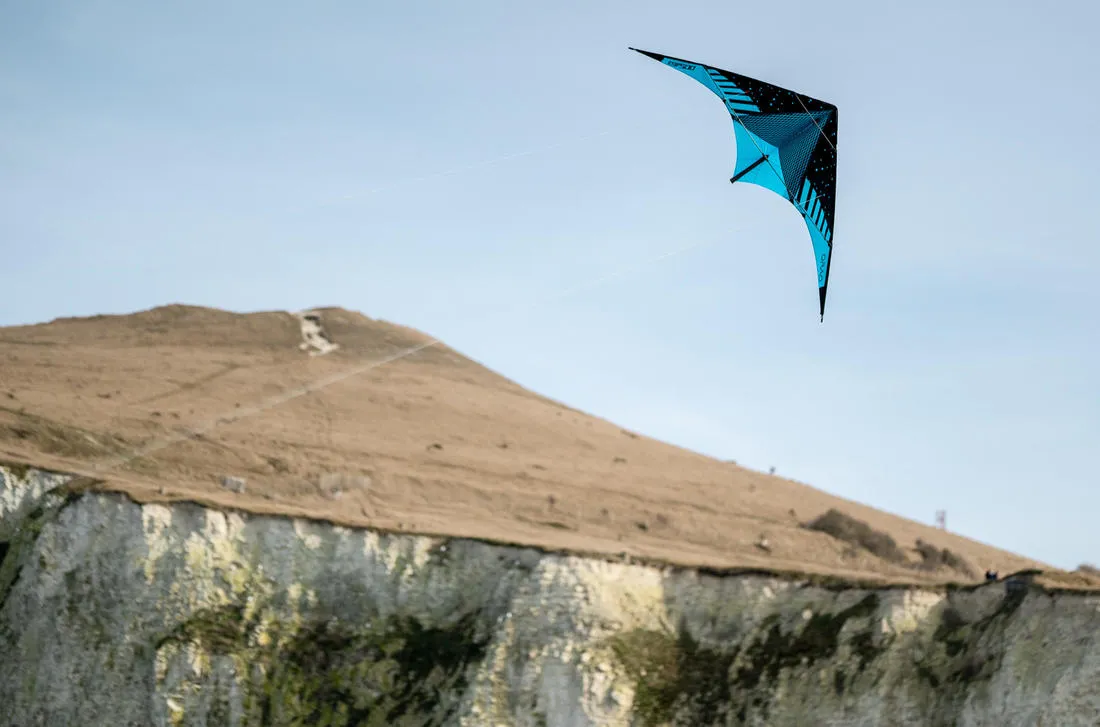 FYF 500 Versatile Stunt Kite Carbon