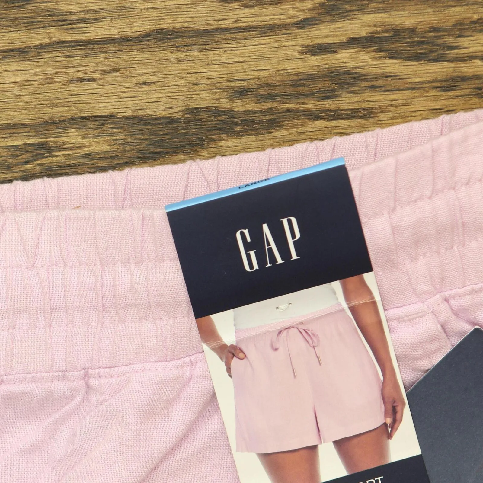 Gap Women's Lightweight & Comfortable Drawstring Elastic Waist Shorts QLS08575
