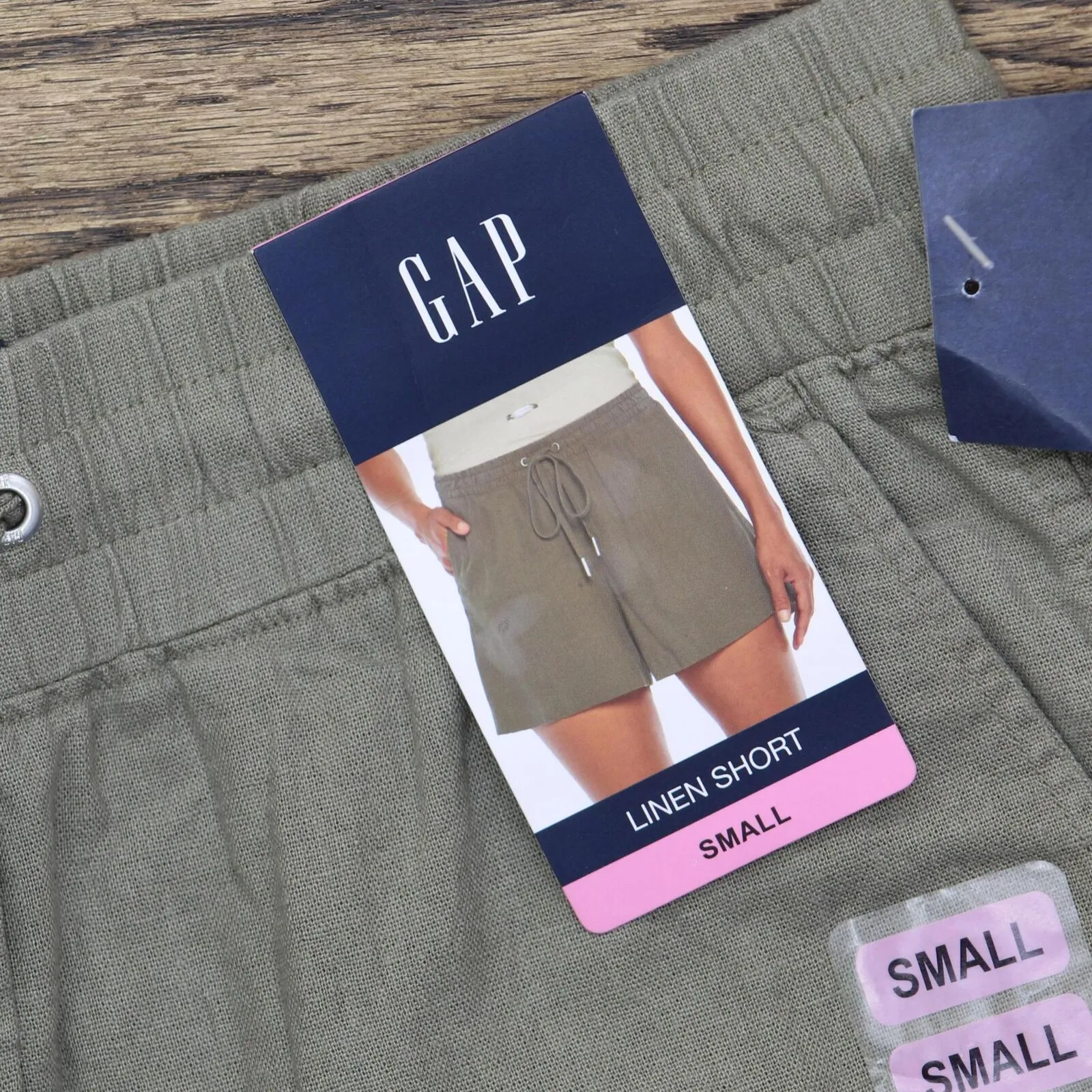 Gap Women's Lightweight & Comfortable Drawstring Elastic Waist Shorts QLS08575