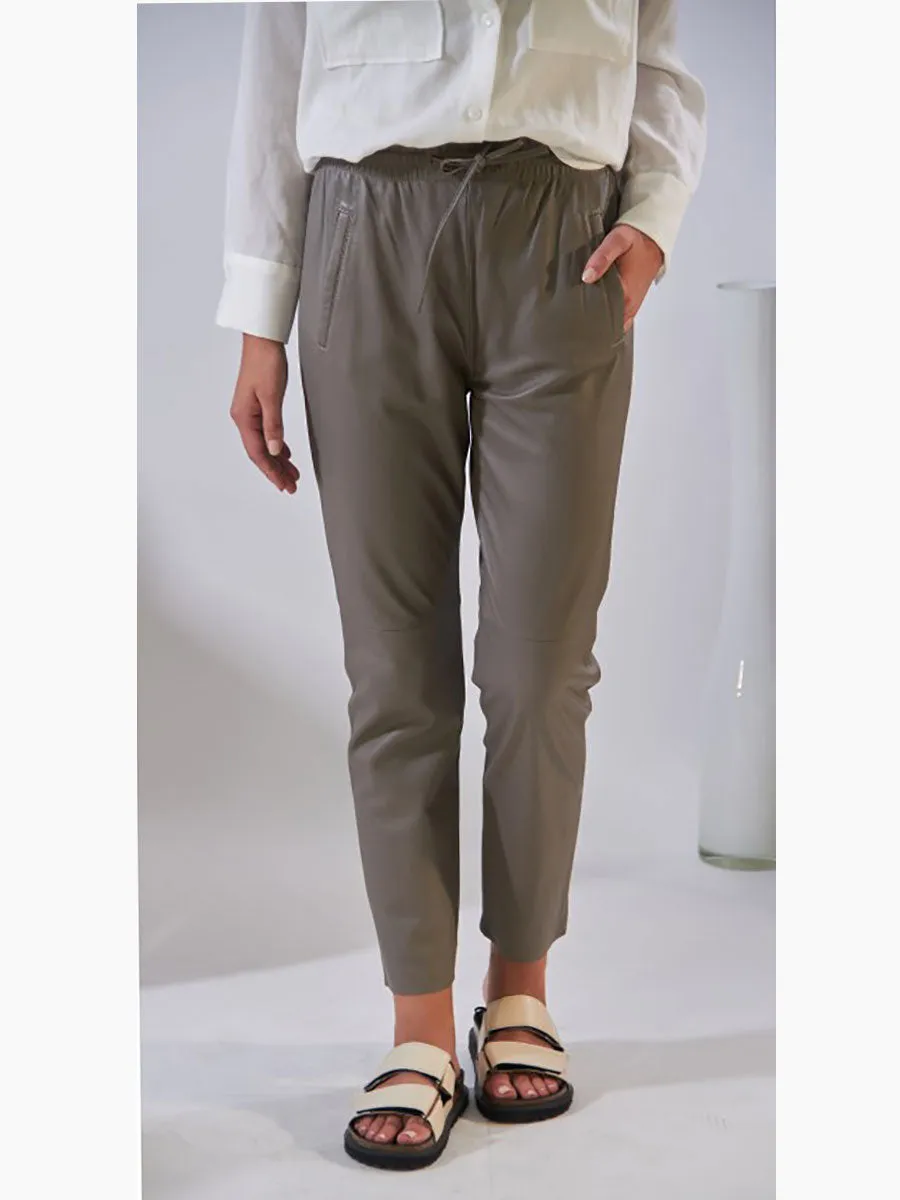 Gift Leather Joggers - Mastic