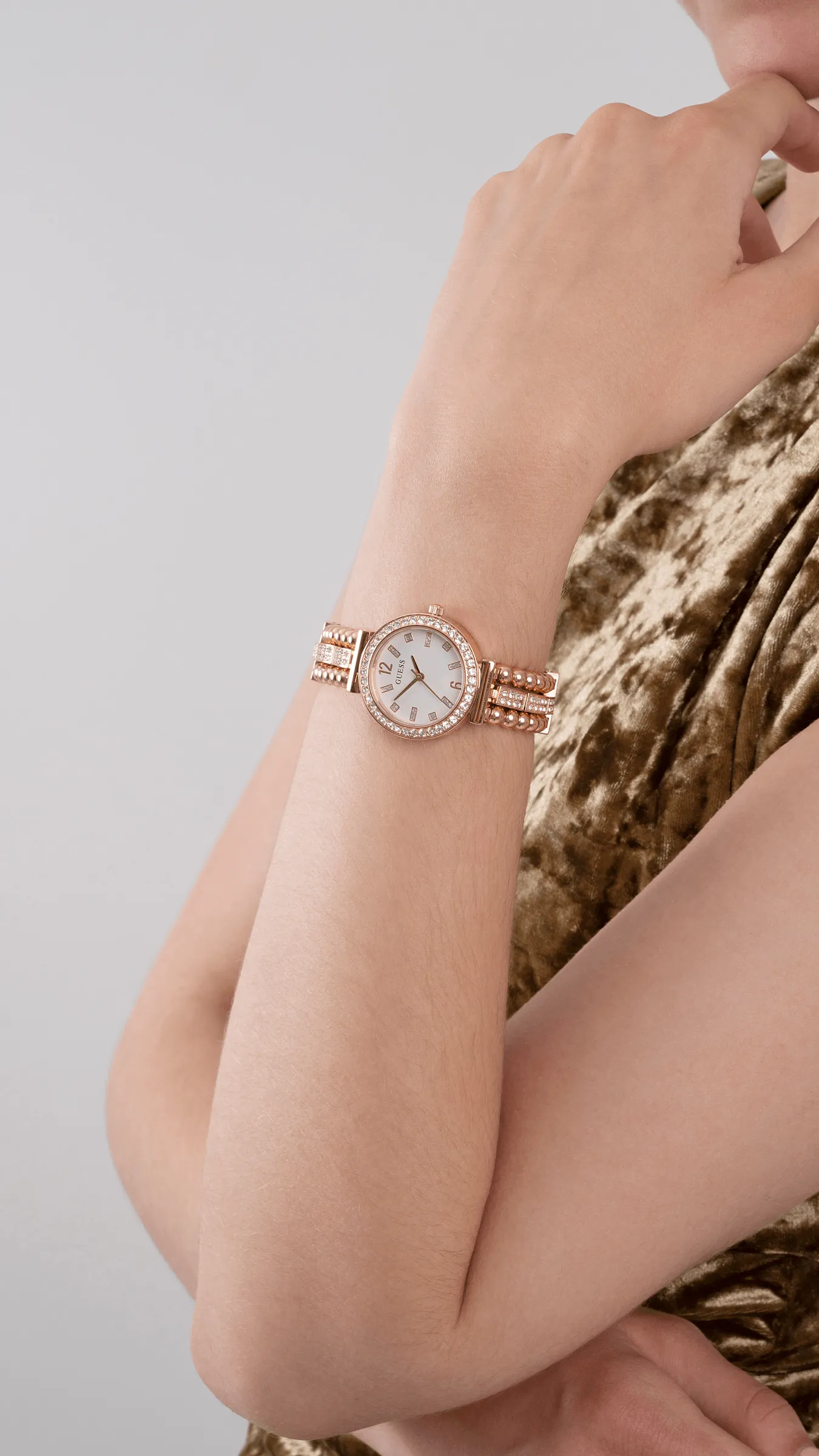 Guess Gala Rose Gold Women's Analogue Watch GW0401L3
