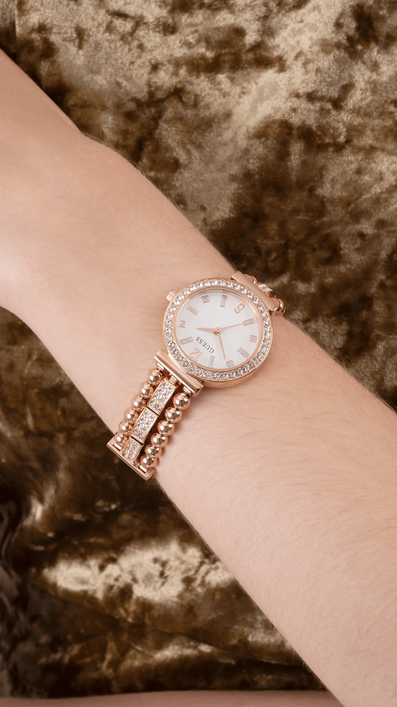Guess Gala Rose Gold Women's Analogue Watch GW0401L3