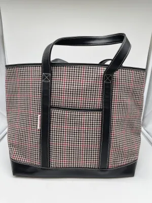 Handbag By Clothes Mentor  Size: Large