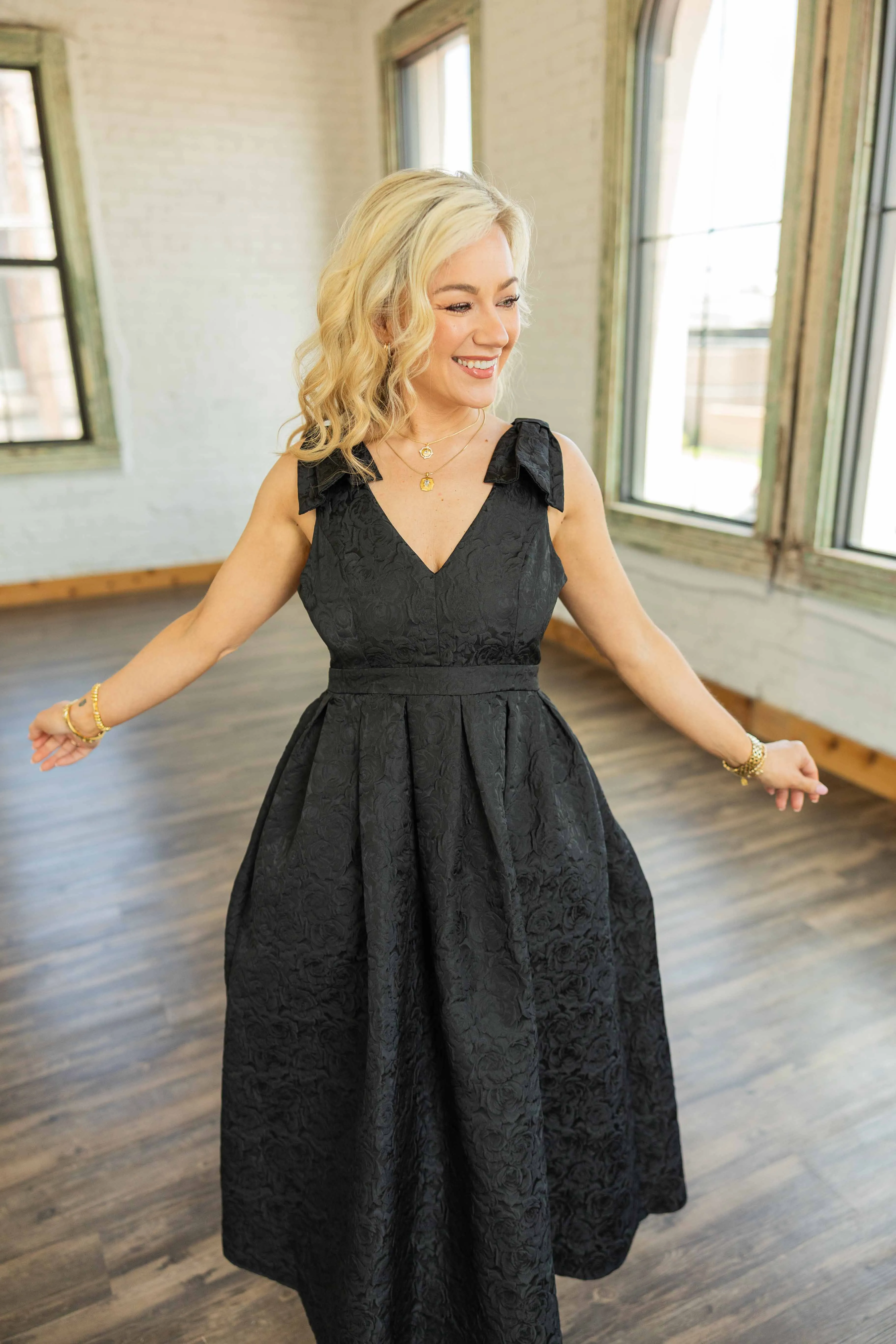 IRENE FLORAL TEXTURED MIDI DRESS